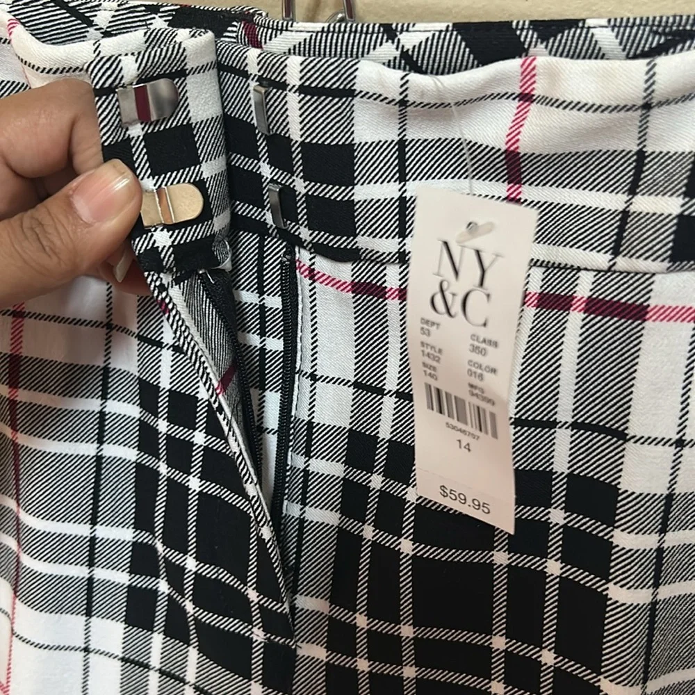 NY&co pants - Picture 3 of 4